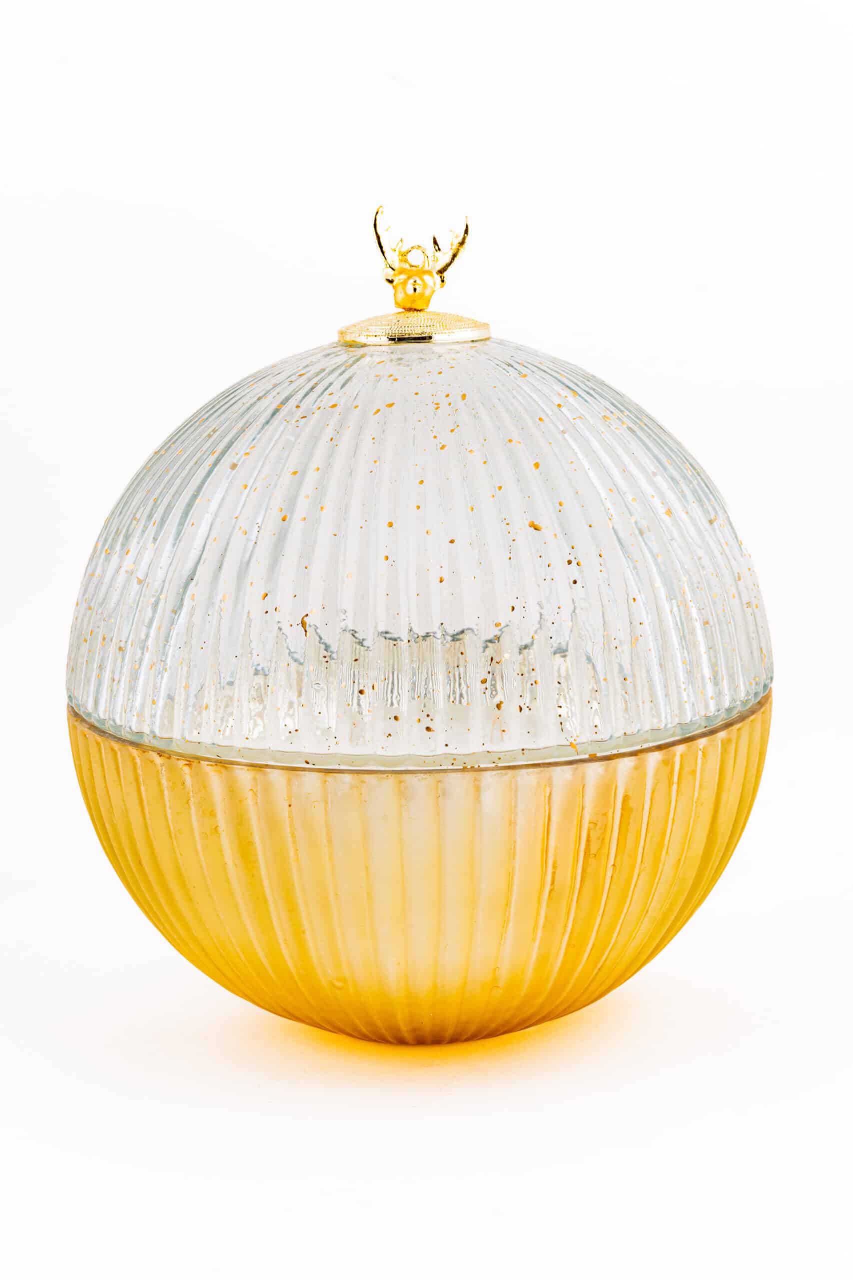 Balsamic Candle in Crystal Gold with Deer Ornament - Image 4