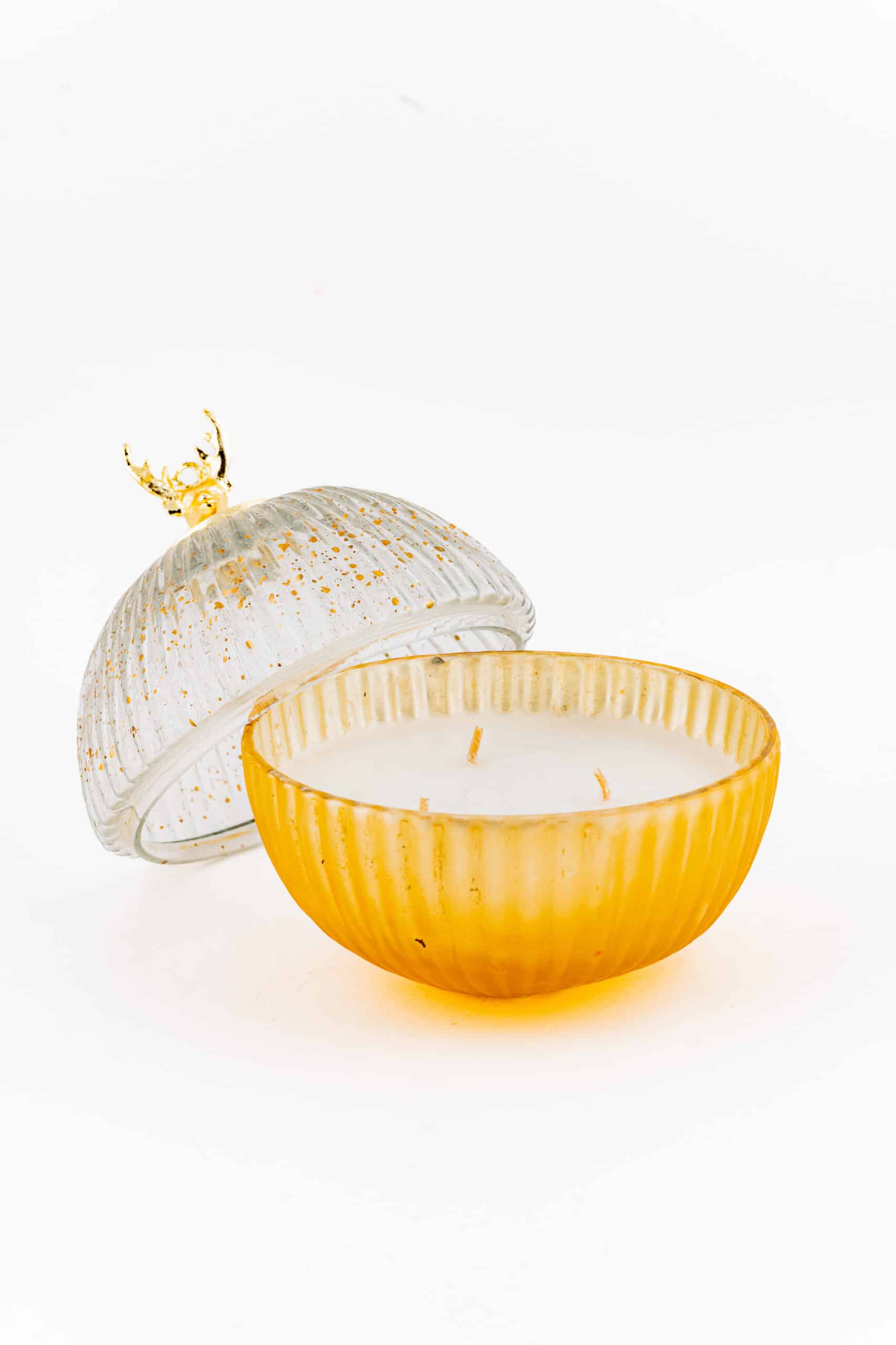 Balsamic Candle in Crystal Gold with Deer Ornament - Image 3