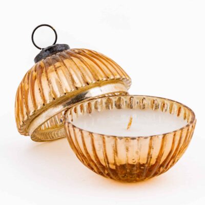 Balsamic Candle in Gold with Lantern Ornament