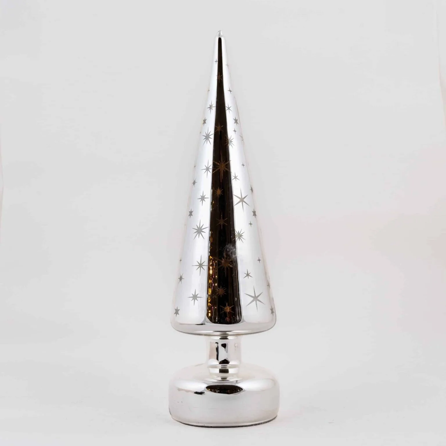 LED Silver Star Christmas Tree - Image 4