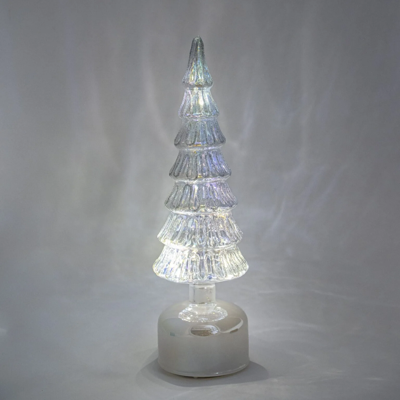 LED Rotating Tree with Glitter - Image 5