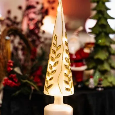 Silver Laurel Lit Spin Tree