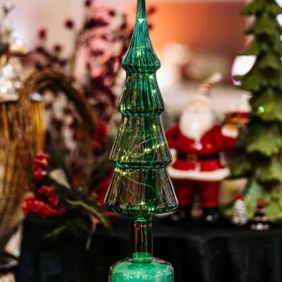 Lit Emerald Rotating Tree