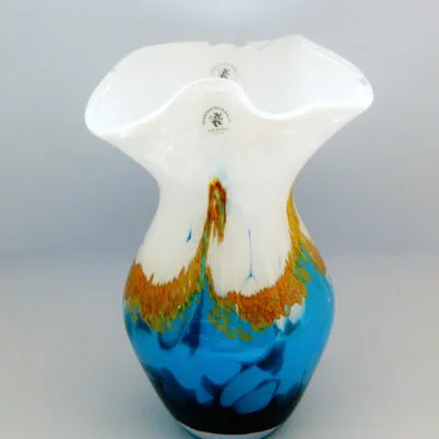 Free Wave Vase